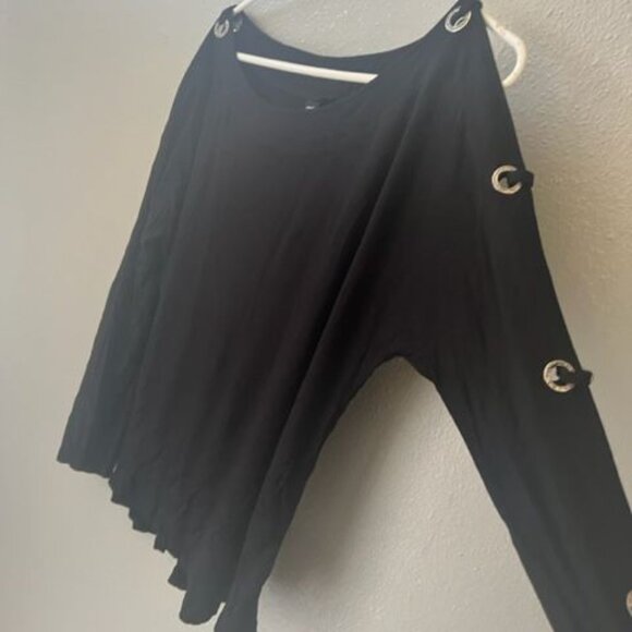 Berek Women's Black Boatneck Cold Shoulder Top rhinestone Grommet Long Sleeve - Picture 7 of 7